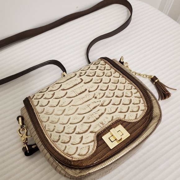 Brahmin Sonny Croc Print Leather Crossbody, Classic w/goldtone hardware - Picture 15 of 15